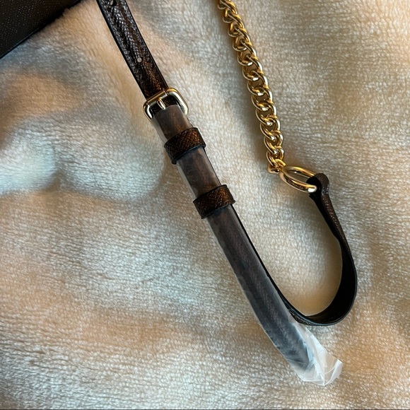 Coach Leopard F35083 Isla Chain Crossbody Signature - Picture 10 of 16